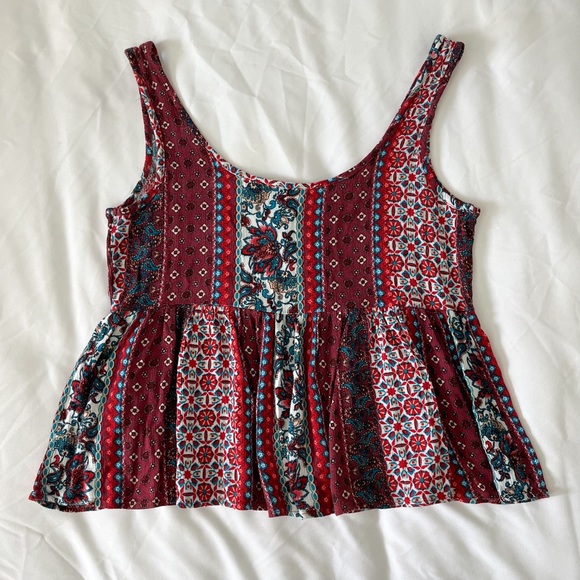 Full Tilt Burgundy Floral Pattern Button-Up Blouse Size Small - Picture 5 of 9